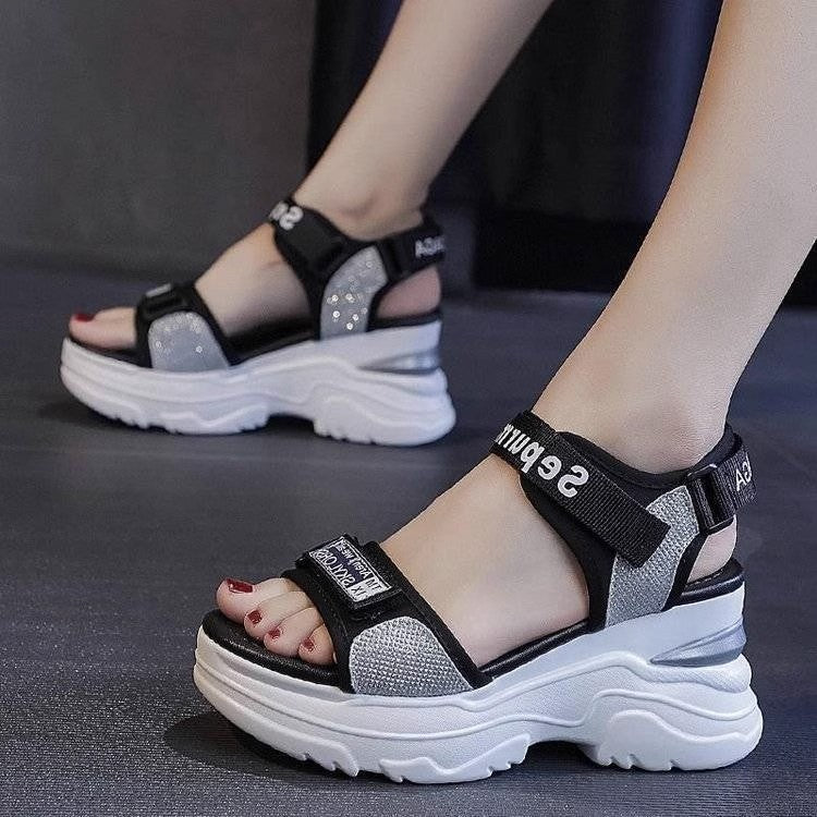 👡【34~40】Novi modni sandali z debelim podplatom 2025
