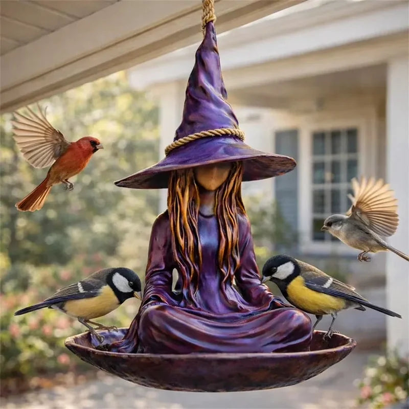 🐦🍃Závěsné krmítko pro ptáky „Meditující čarodějnice“, kreativní a magická dekorace do zahrady, na terasu a do dvora, odolný materiál