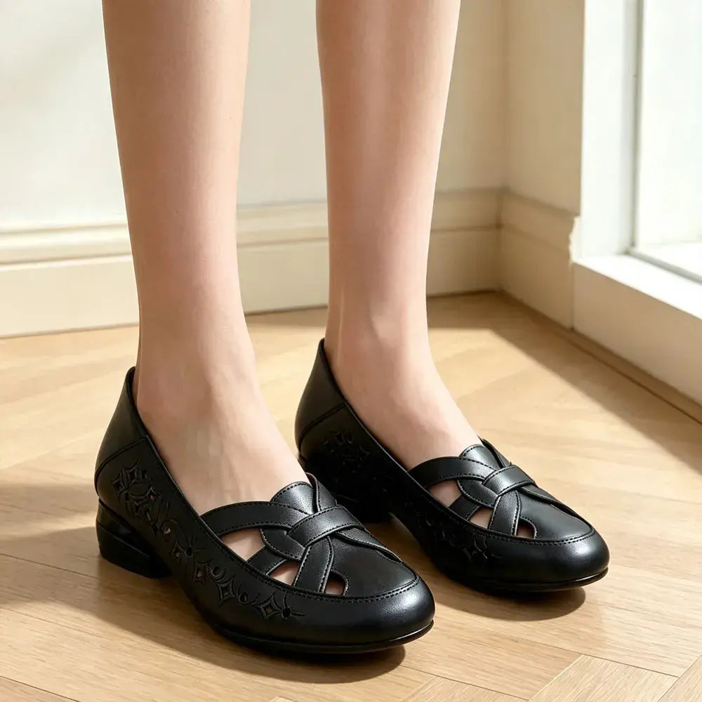 🔥🚶‍♀️【35-40】2026 Nové dámské sandály, kulatá špička, pravá kůže, nízký podpatek