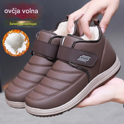 【39-44】🔥Zima 2025, novi modni moški čevlji iz žametnega odebeljenega usnja, nepremočljivi in protizdrsni