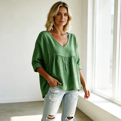 🌺Letní halenka v boho stylu s výstřihem do V a krajkovými detaily – volný střih, který zakryje nedokonalosti a lichotí každé postavě!