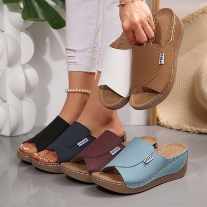 🔥👡【36-43】 Μοδάτα γυναικεία δερμάτινα σανδάλια 2026, μαλακή και χοντρή σόλα