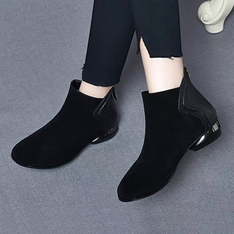 👢🔥【Vroče prodajano】🔥【Velikosti 35-41】Novi škornji Martin iz kašmirja in kravje kože iz leta 2025, z okroglim vrhom in nizko peto!