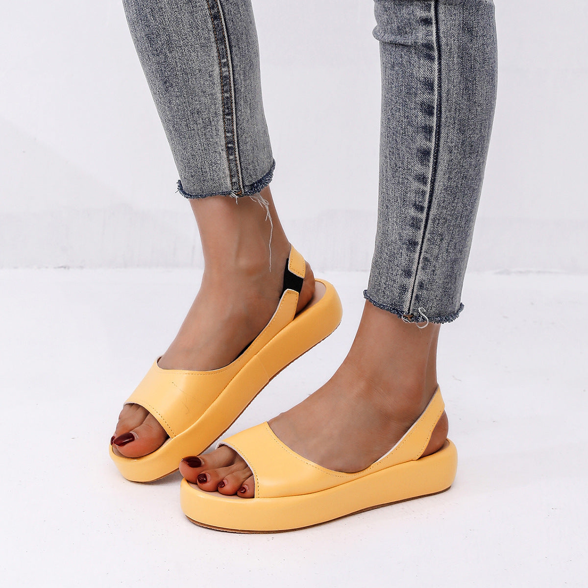🔥【35-43】👡 Pohodlné dámské sandály z měkké kůže se silnou podrážkou 4245132