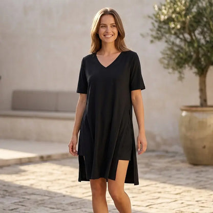 🌿 Letní set pro ženy v nadměrných velikostech - dlouhé tričko s bočními rozparky + kraťasy 👗 Měkký, pružný a prodyšný materiál, maximální pohodlí po celý den! ✨