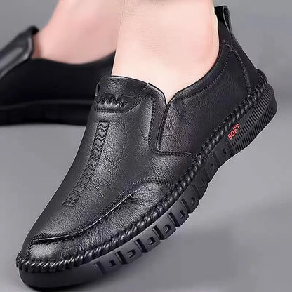 👞【39-44】Zapatos casuales de piel para hombre, nuevos, con suela blanda, antideslizantes y transpirables