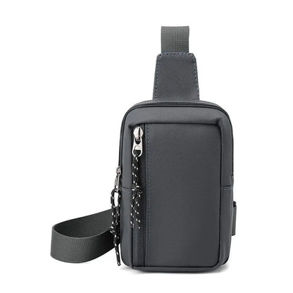 Bolso bandolera multicompartimento con bolsillo trasero antirrobo: protege tus objetos de valor.