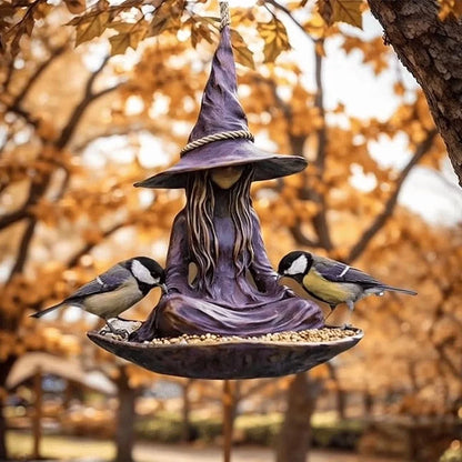 🐦🍃Závěsné krmítko pro ptáky „Meditující čarodějnice“, kreativní a magická dekorace do zahrady, na terasu a do dvora, odolný materiál