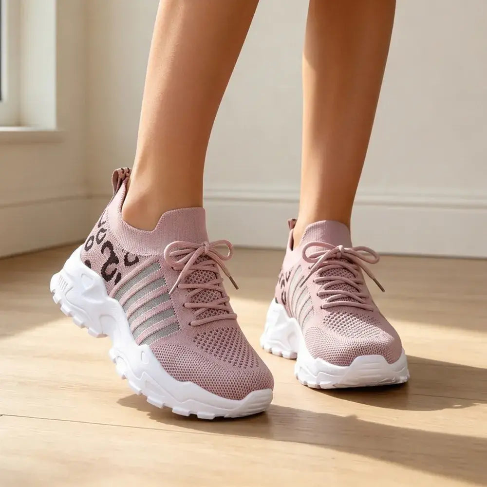 【36-43】👟 Zgornji del iz zračnega mrežastega materiala – ohranja stopala suha in udobna ves dan, idealen za vsakodnevno nošenje.
